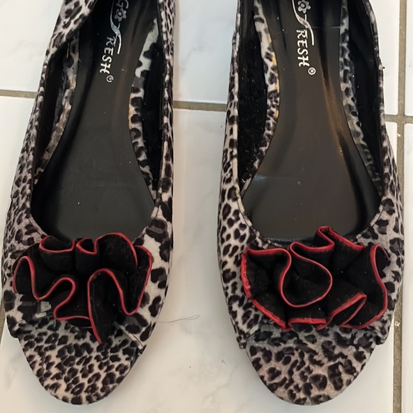 Ladies flat shoes - Picture 5 of 5